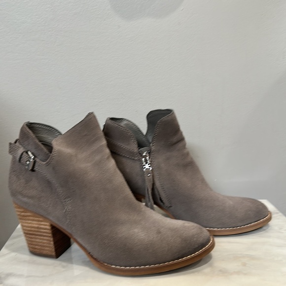 Sam Edelman Miriam Womens Suede Almond Toe Booties Size  8 - Picture 8 of 12